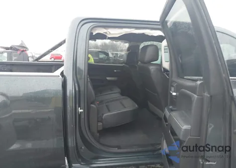 2019 Chevrolet Silverado 2500Hd Ltz from USA, damaged, VIN 1GC1KTEY8KF187695